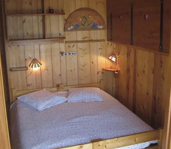 Bed & Breakfast Le Paradou 3*